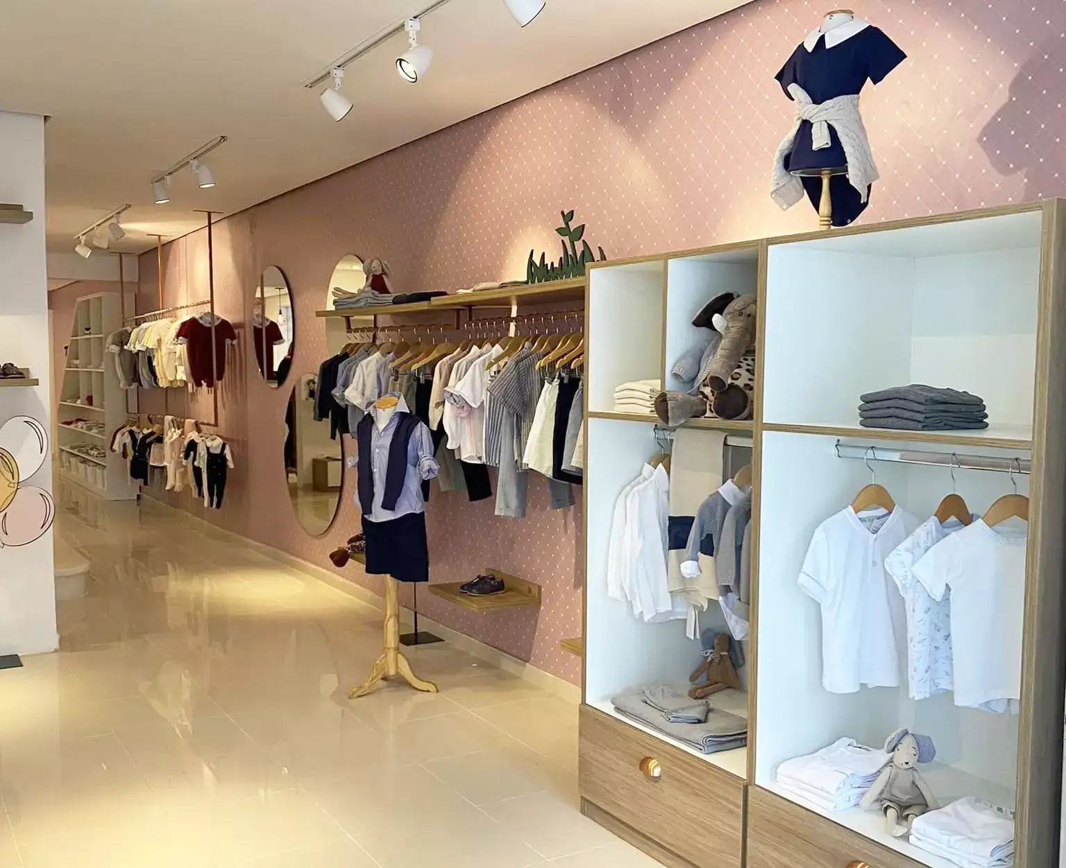 Loja da Cris Moretti Moda Infantil na Vila Olímpia em São Paulo - Just Real Moms