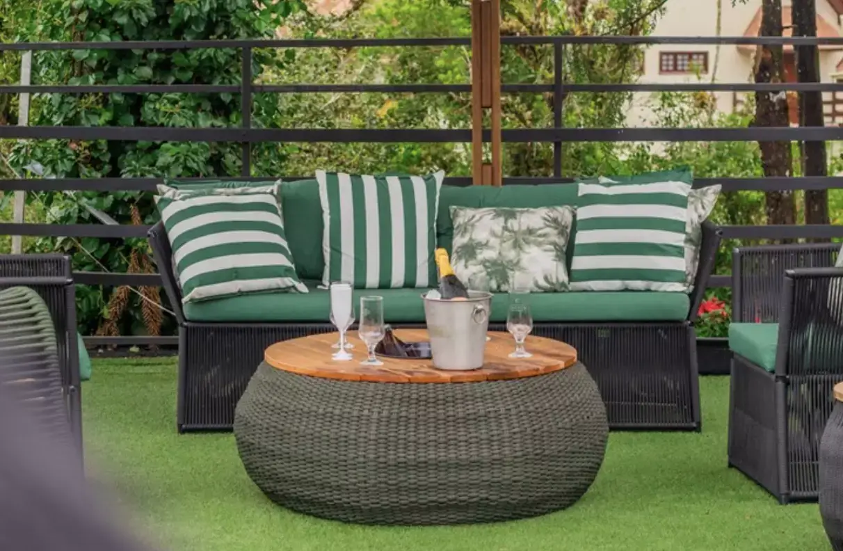 Lounge do Hotel Boutique em Campos do Jordão - Just Real Moms