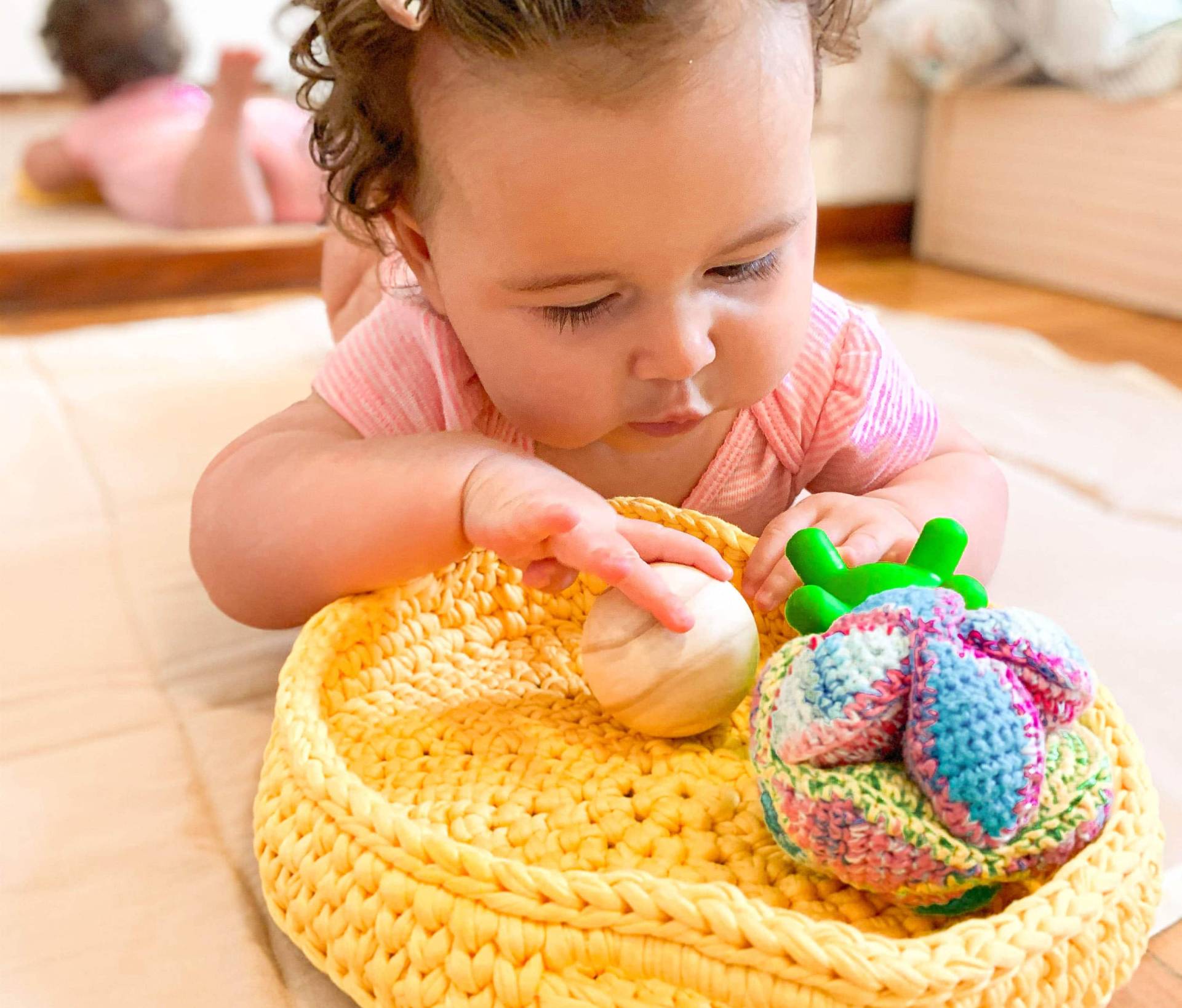 Cesta Assinatura de Brinquedos Educacionais Just Real Moms