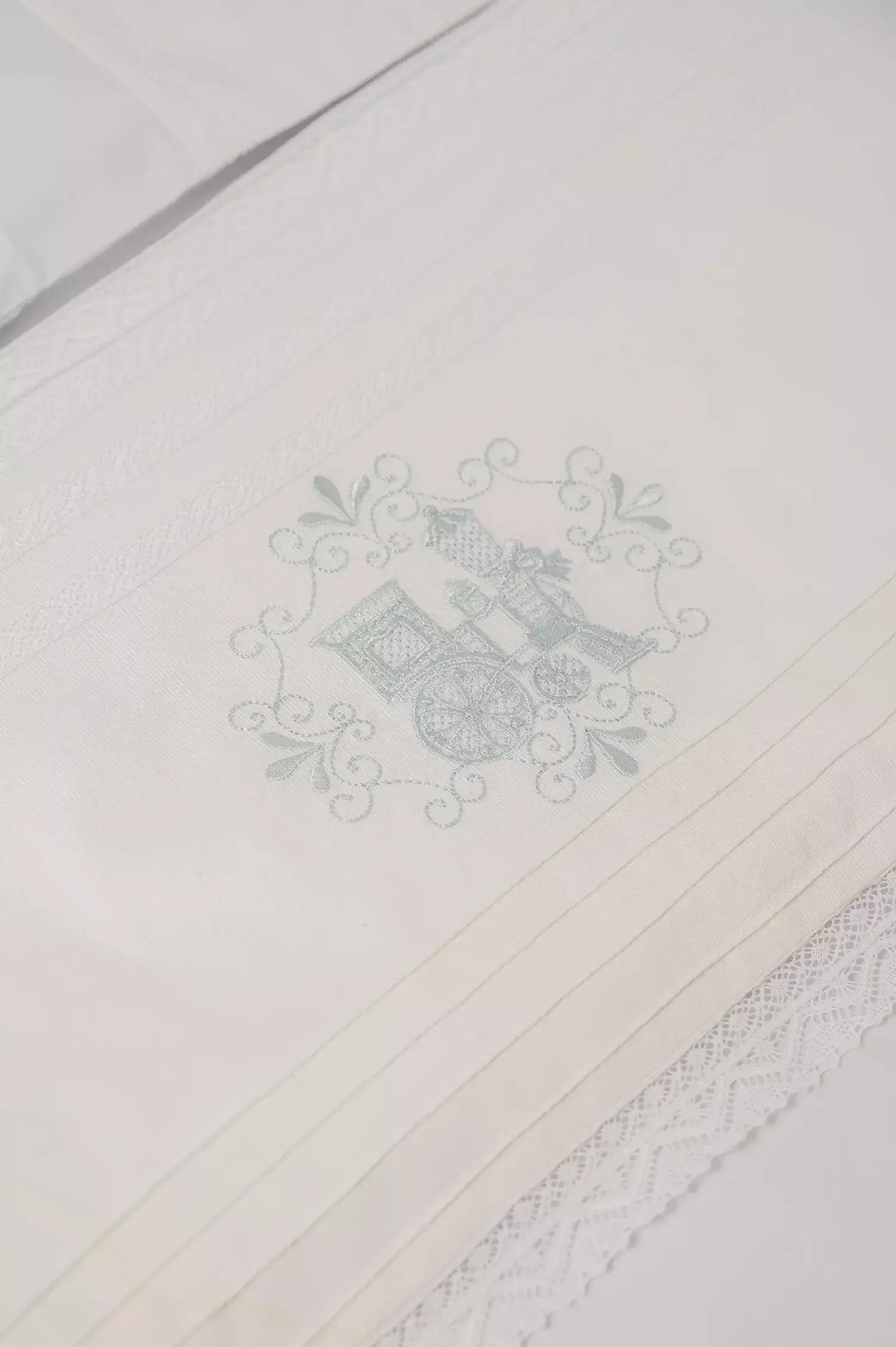 Bordados para enxoval do bebe - Just Real Moms