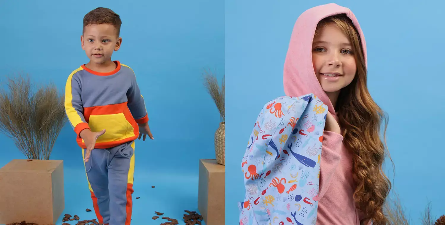 Crianças em estúdio vestindo coleção inverno da Petit Pelicano - Moda Infantil - Just Real Moms